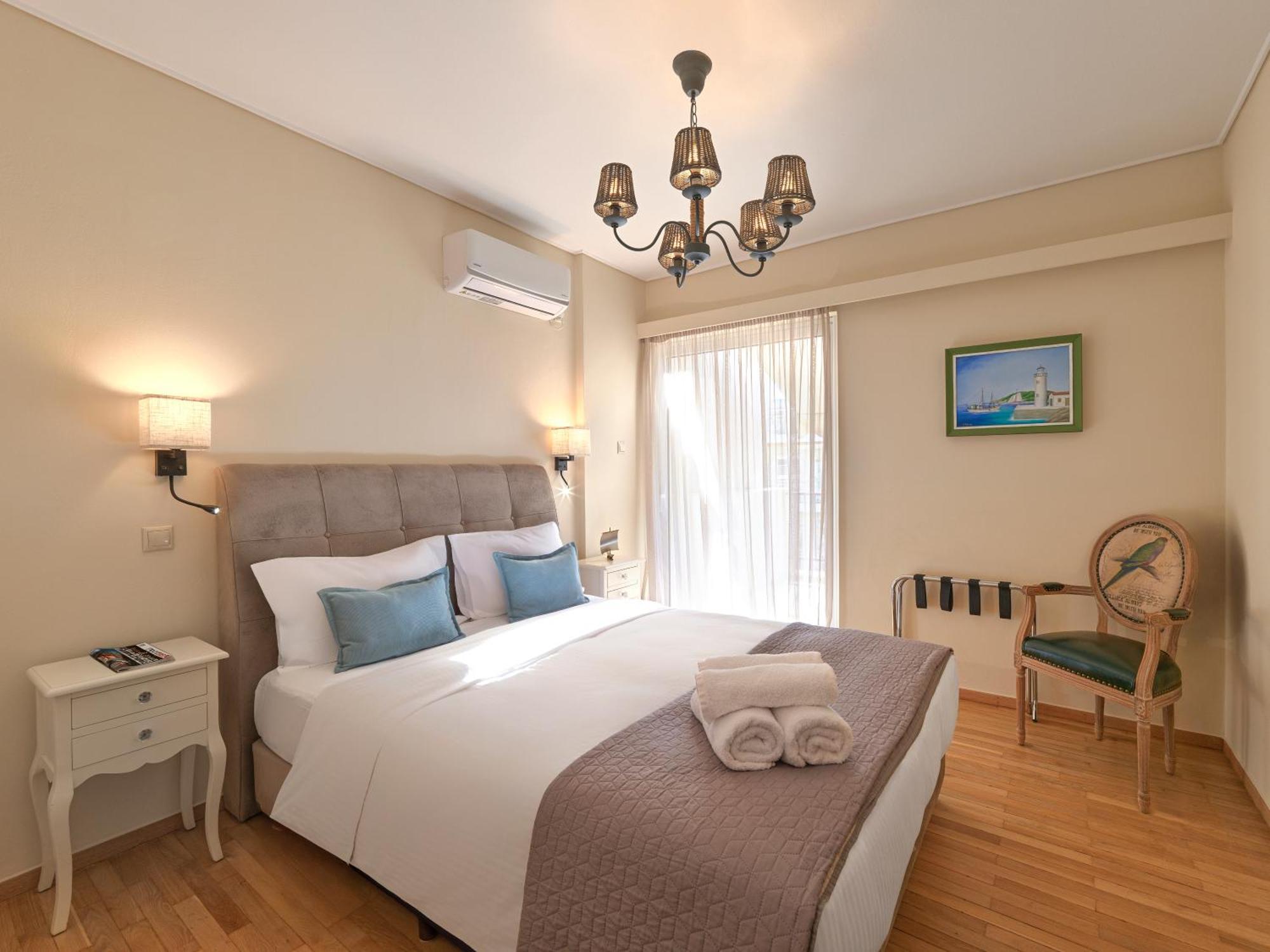 Penthouse & Near Glyfada - Free Parking Athen